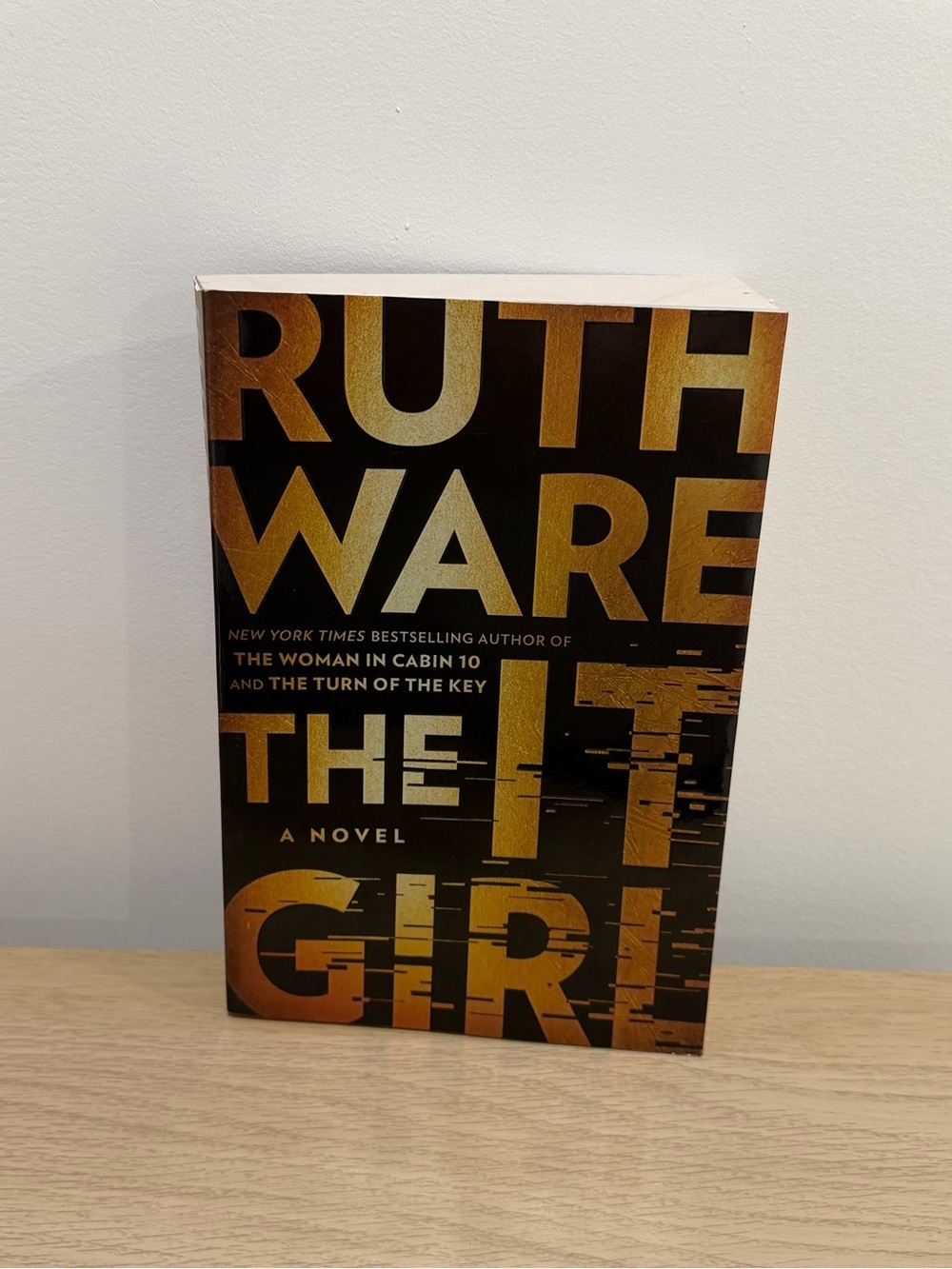 The It Girl by Ruth Ware | Paperback
